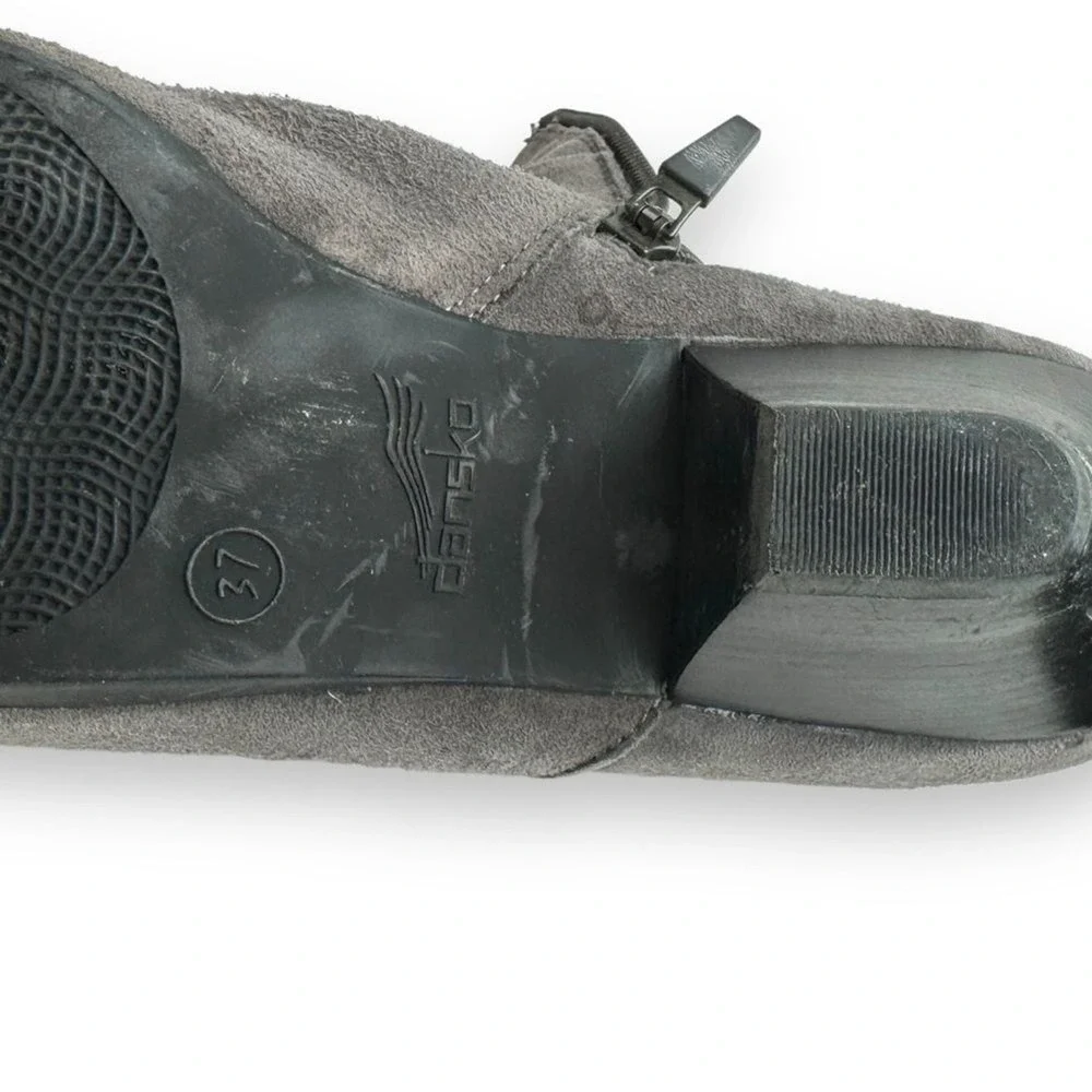 Dansko Ankle Boots Womens Size 37 Gray Suede Minimalist Workwear‎ Cozy Slip On